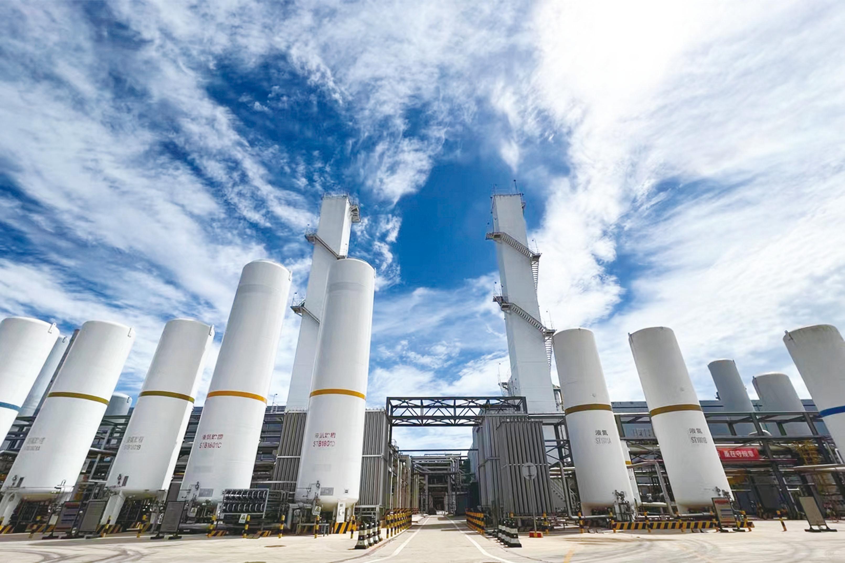 “兩高(gao)”行業核(he)查組到(dao)海灣化(hua)學核查(chá)指導